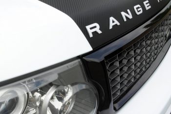 Range Rover Carbon Fiber Vinyl Wrap